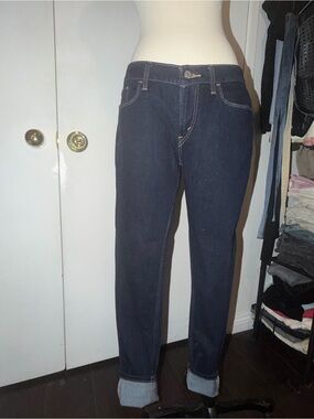 Levi's Women’s  Straight Leg Indigo skinny Jeans with Contrast Stitching